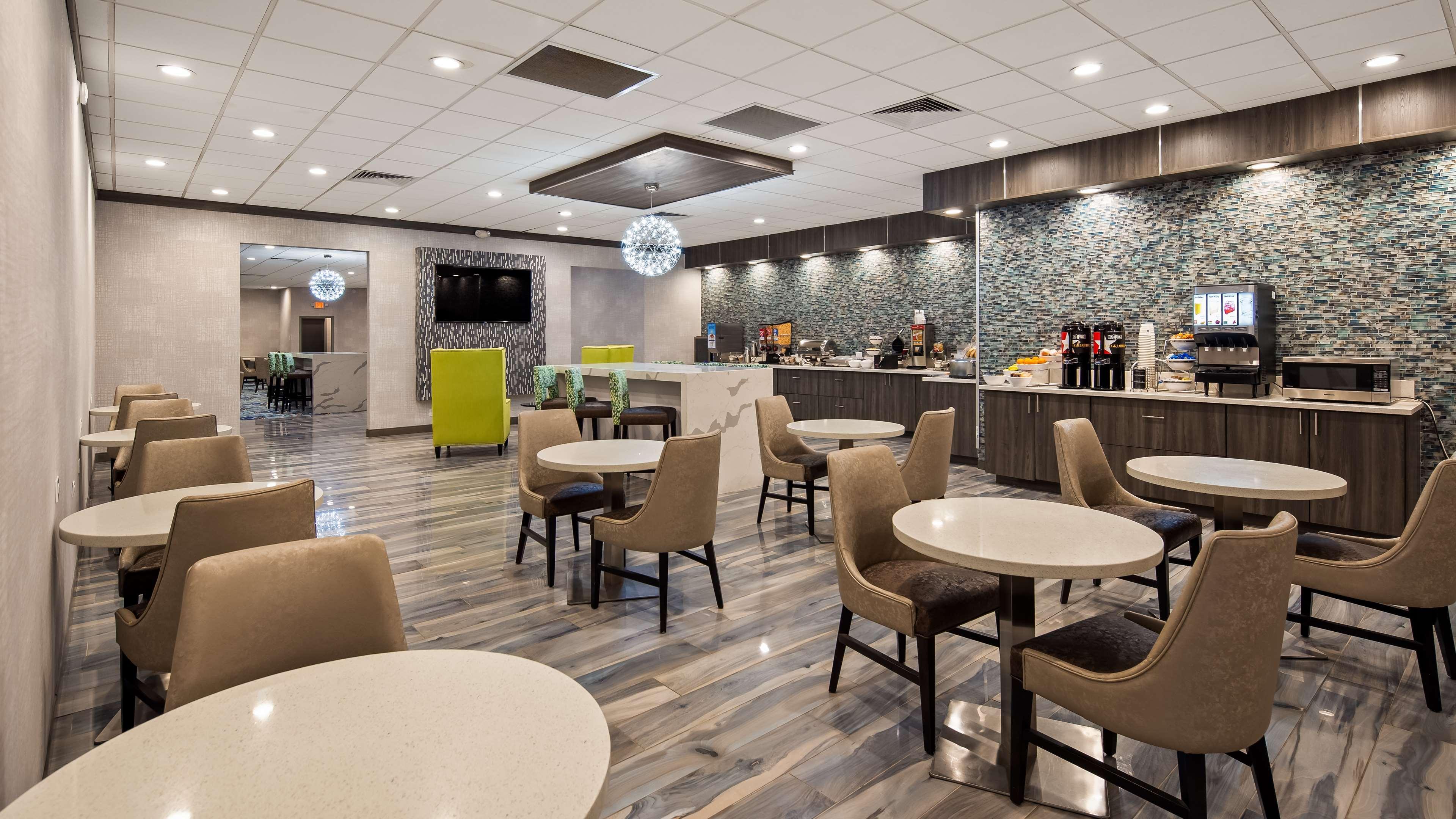 Best Western Plus Executive Residency Denver-Central Park Hotel Extérieur photo
