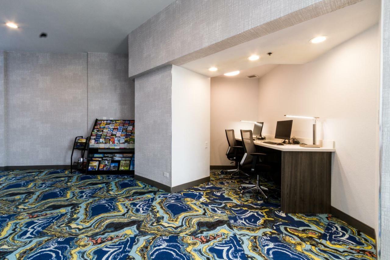 Best Western Plus Executive Residency Denver-Central Park Hotel Extérieur photo
