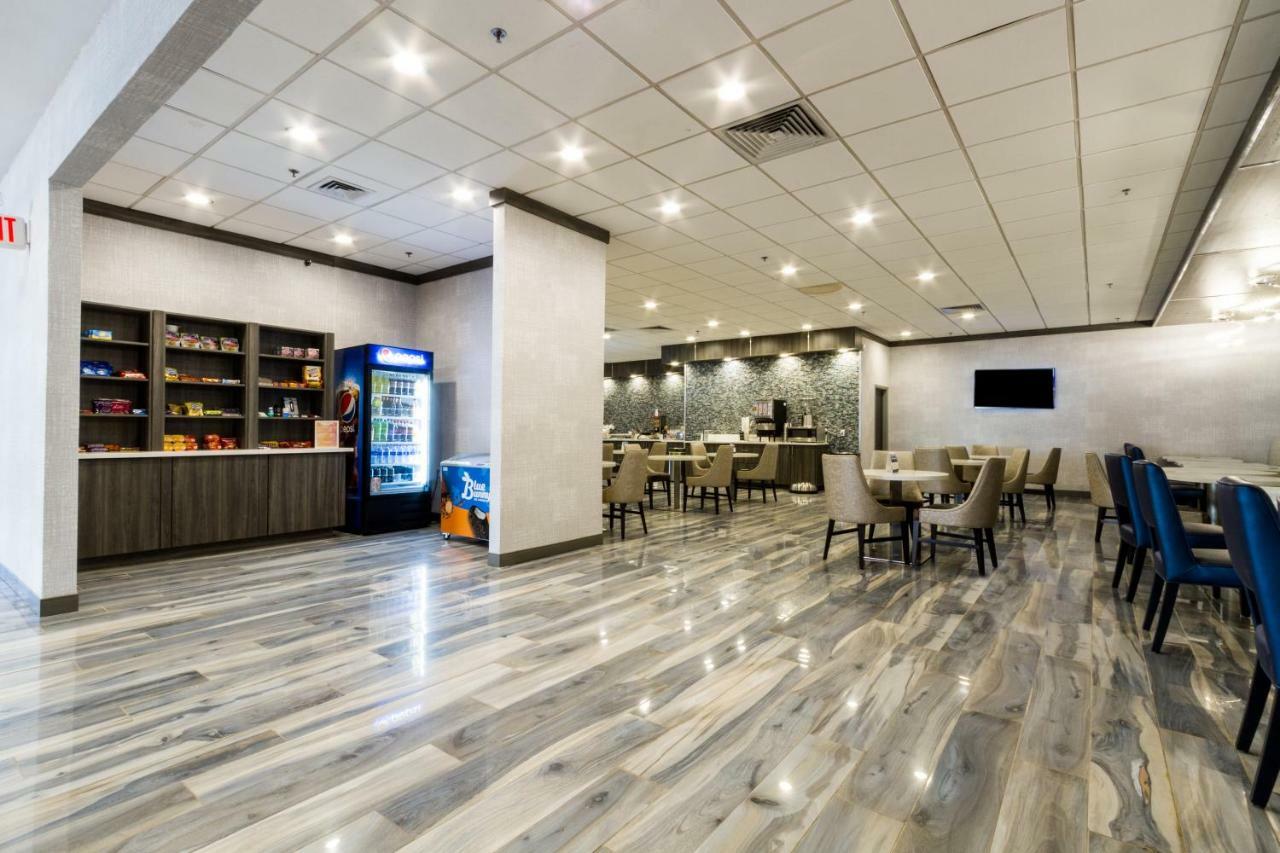 Best Western Plus Executive Residency Denver-Central Park Hotel Extérieur photo
